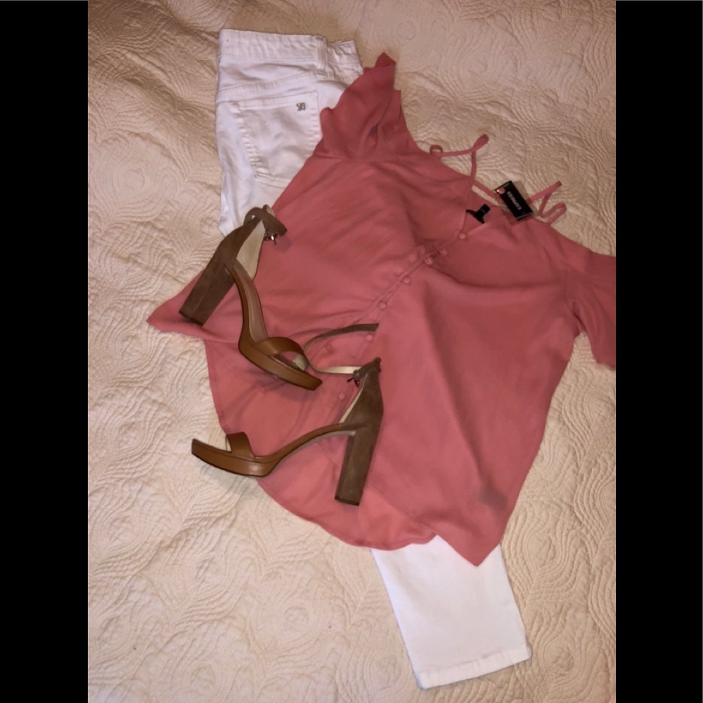 Express NWT Off the Shoulder Top